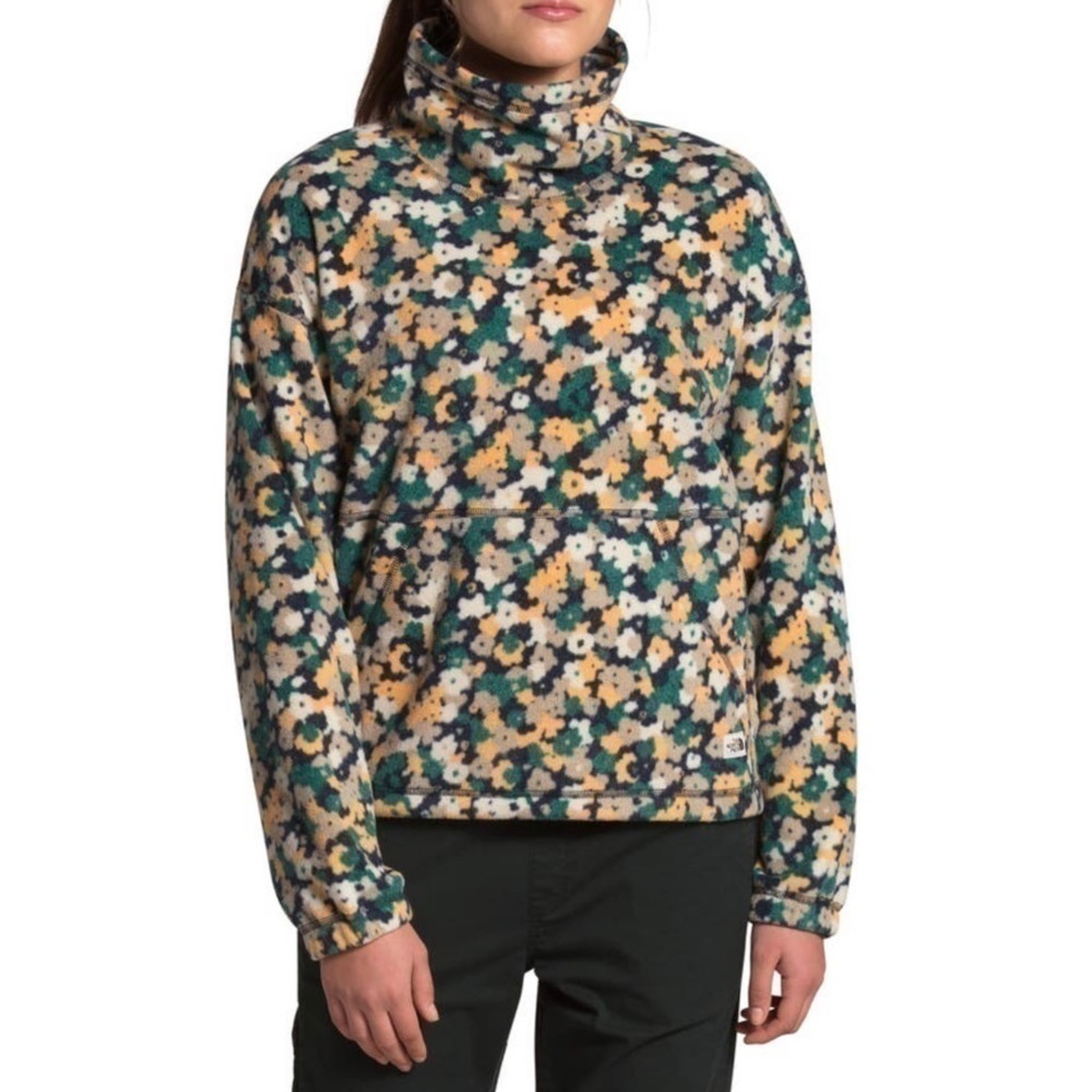 The North Face Metberry Funnel Neck Pullover